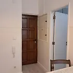 T1 Totalmente Equipado Terraco Privado Apartamento *