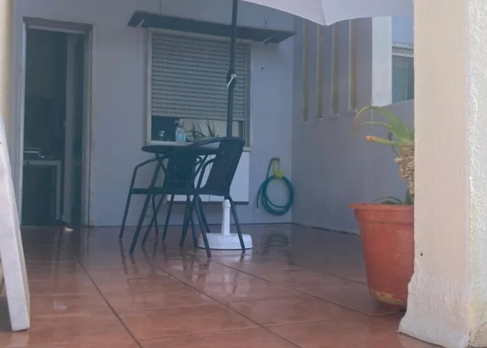 Διαμέρισμα T1 Totalmente Equipado Terraco Privado