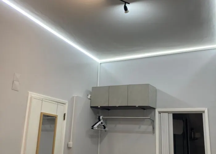 T1 Totalmente Equipado Terraco Privado Lisbona